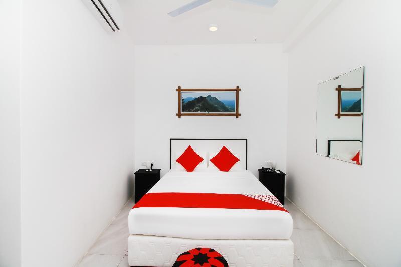 Chinese Lotus Luxapathiya - Shanghai Hotel โมราตูวา ภายนอก รูปภาพ